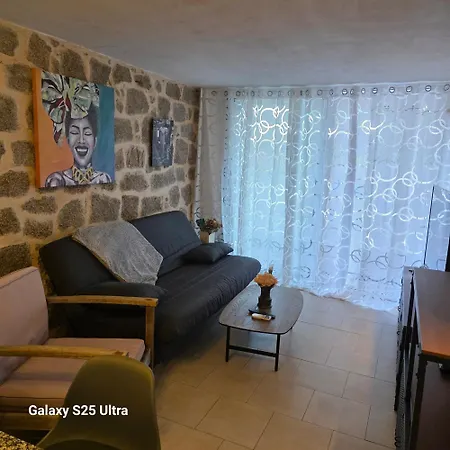 Chez Phiphi Alata